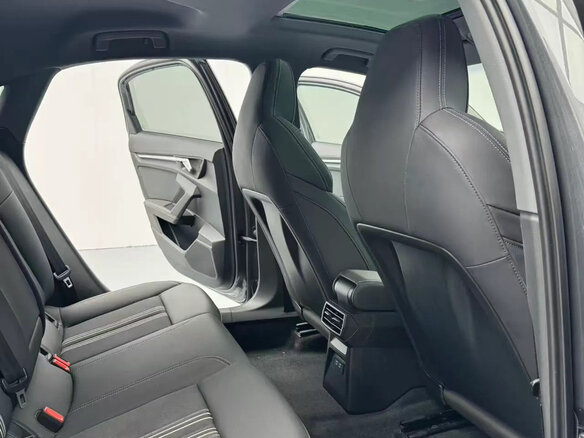 2022 Audi A3 35 TFSI IV (8Y), серый, 2140000 рублей - вид 5