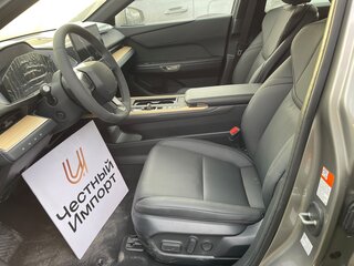 2026 Lexus ES 300h VII Рестайлинг 2, серебристый, 6870000 рублей, вид 3