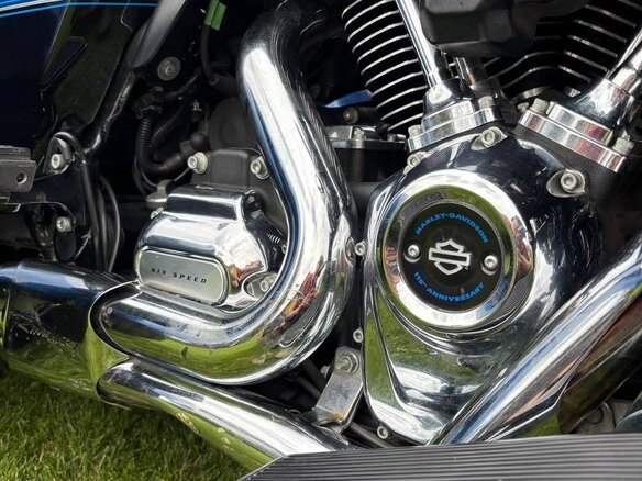 2018 Harley-Davidson Tri Glide, синий, 2550000 рублей - вид 8