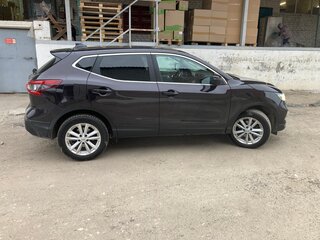 2017 Nissan Qashqai II Рестайлинг, фиолетовый, 2000000 рублей, вид 3