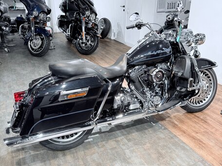 2013 Harley-Davidson Road King, чёрный, 1399000 рублей, вид 4