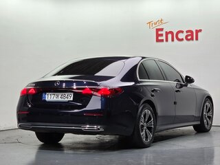 2024 Mercedes-Benz E-Класс 200 VI (W214, S214), синий, 6130224 рублей, вид 2
