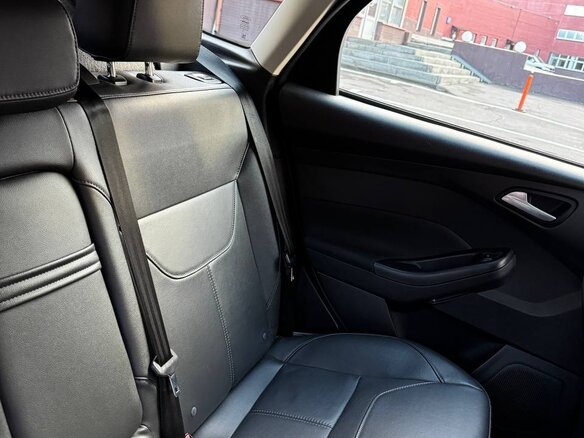 2015 Ford Focus III Рестайлинг, синий, 1000000 рублей - вид 18
