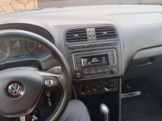 2019 Volkswagen Polo V Рестайлинг, белый, 960000 рублей, вид 3
