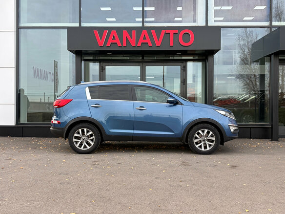 2014 Kia Sportage III Рестайлинг, синий, 1320000 рублей - вид 3