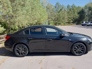 2012 Chevrolet Cruze I, чёрный, 600000 рублей, вид 3