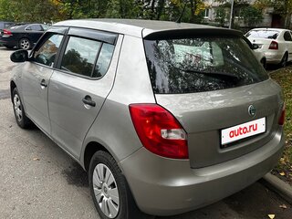 2010 Skoda Fabia II Рестайлинг, серый, 350000 рублей, вид 3