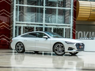 2018 Audi A7 45 TFSI II (4K), белый, 3590000 рублей, вид 2
