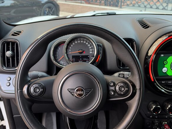 2019 Mini Countryman Cooper II, белый, 2500000 рублей - вид 28
