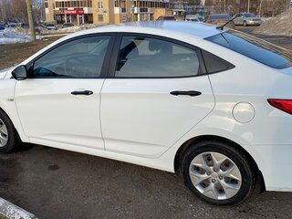 2016 Hyundai Solaris I Рестайлинг, белый, 910000 рублей, вид 2
