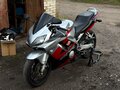 2003 Honda CBR 600F, серебристый, 430000 рублей