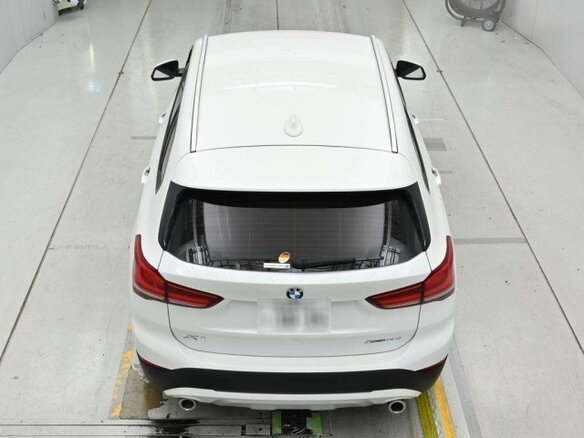 2021 BMW X1 18d xDrive II (F48) Рестайлинг, белый, 1935000 рублей - вид 7