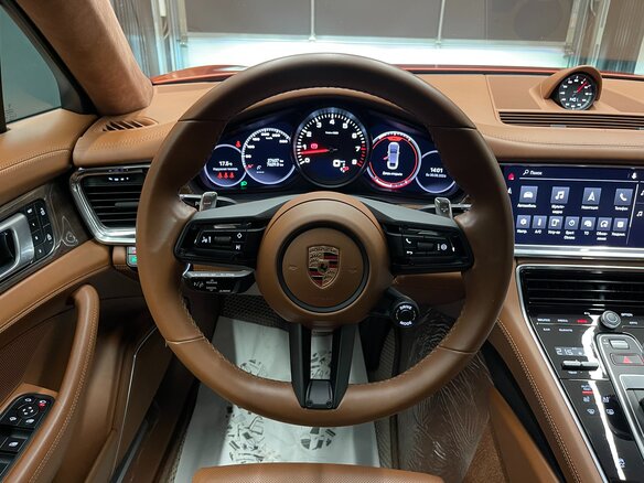 2021 Porsche Panamera 4 II Рестайлинг, оранжевый, 11800000 рублей - вид 15
