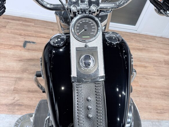 2010 Harley-Davidson Fat Boy, чёрный, 1299000 рублей - вид 22