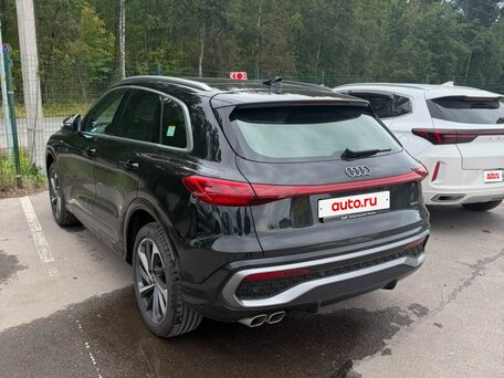 2025 Audi Q5 40 TDI III (GU), чёрный, 7400000 рублей, вид 4