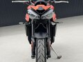 2025 Triumph Street Triple, оранжевый, 1230000 рублей - вид 8