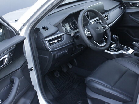 2024 Chery Tiggo 4 Pro I, серебристый, 1595000 рублей, вид 5