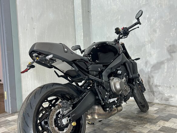 2022 Yamaha XSR900, чёрный, 1010000 рублей - вид 6