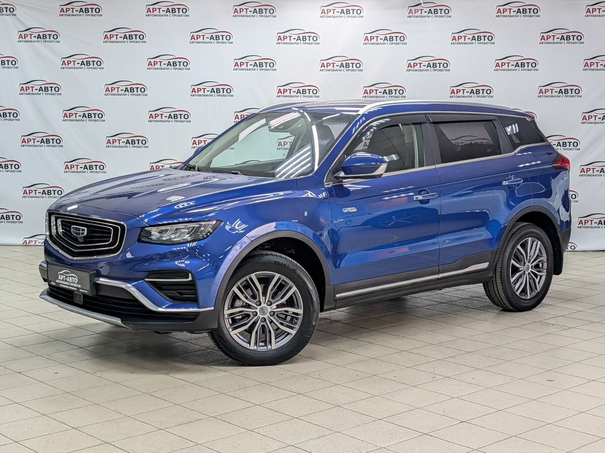Открыть фотографии: Geely Atlas Pro