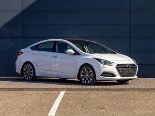 2015 Hyundai i40 I Рестайлинг, белый, 1655000 рублей, вид 3