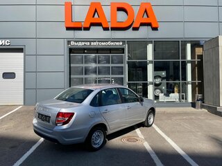 2026 Lada (ВАЗ) Granta I Рестайлинг, серебристый, 1121000 рублей, вид 3