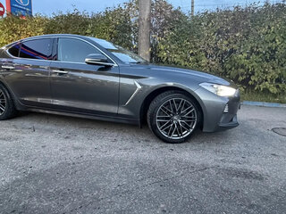 2018 Genesis G70 I, серый, 1790000 рублей, вид 3