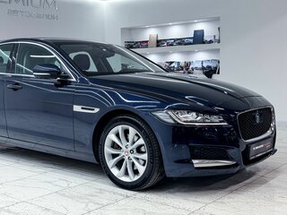 2020 Jaguar XF II, синий, 2615000 рублей, вид 3