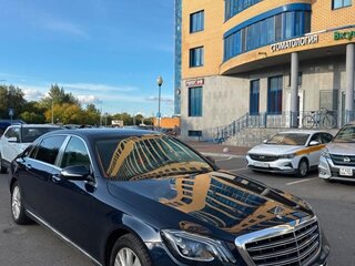 2018 Mercedes-Benz Maybach S-Класс 450 I (X222) Рестайлинг, синий, 4800000 рублей, вид 2