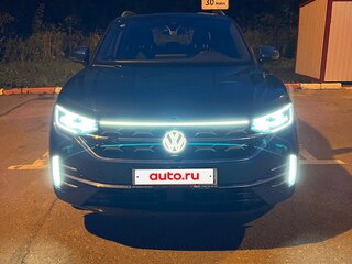 2022 Volkswagen Tayron I Рестайлинг, синий, 4100000 рублей, вид 4