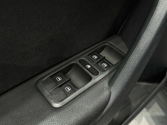 2013 Skoda Yeti I, чёрный - вид 16