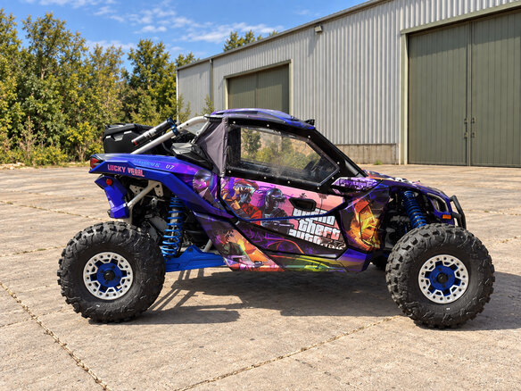 2022 BRP Can-Am Maverick X RS Turbo RR, фиолетовый, 2030000 рублей - вид 2