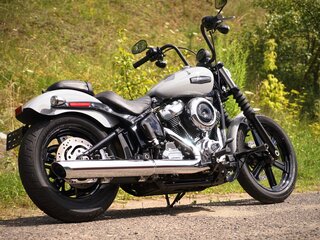 2025 Harley-Davidson Street Bob, серый, 1749000 рублей, вид 4
