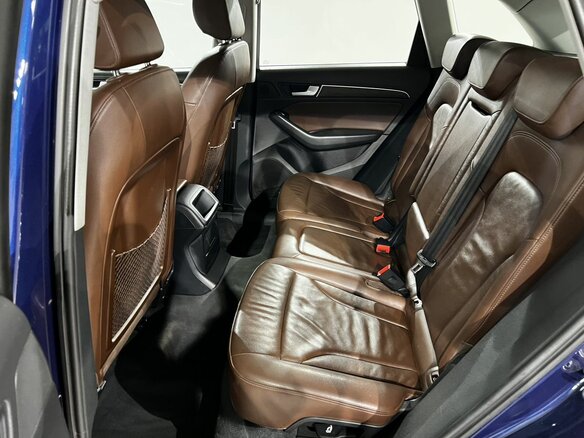 2016 Audi Q5 I (8R) Рестайлинг, синий - вид 15