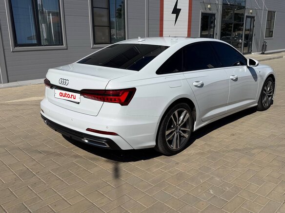2022 Audi A6 45 TFSI V (C8) Рестайлинг, белый, 5100000 рублей - вид 8