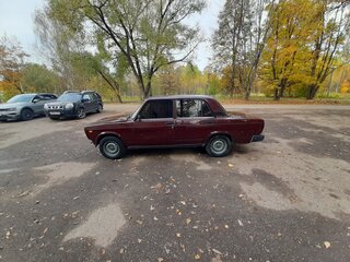 2006 Lada (ВАЗ) 2107, пурпурный, 125000 рублей, вид 1