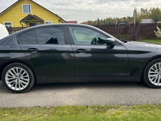 2017 BMW 5 серии 520d xDrive VII (G30/G31/G38), серый, 2950000 рублей, вид 5