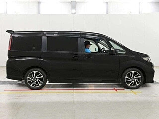 2021 Honda Stepwgn V Рестайлинг, чёрный, 1870000 рублей, вид 3