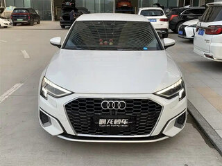 2022 Audi A3 Sportback 35 TFSI IV (8Y), белый, 1694111 рублей, вид 2