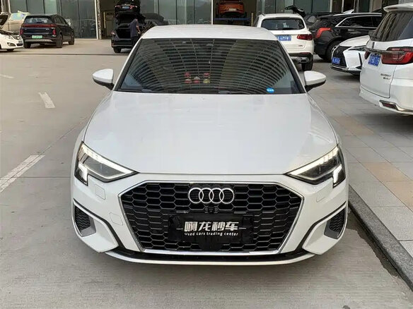 2022 Audi A3 Sportback 35 TFSI IV (8Y), белый, 1694111 рублей - вид 1