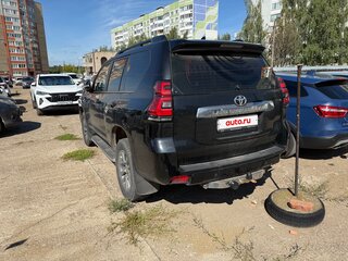 2018 Toyota Land Cruiser Prado 150 Series Рестайлинг 2, чёрный, 6500000 рублей, вид 3