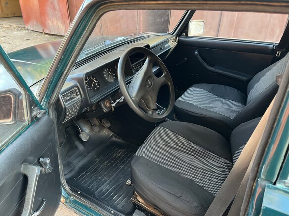 2006 Lada (ВАЗ) 2107, чёрный, 110000 рублей - вид 3