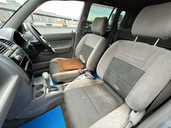 2001 Mazda Demio I (DW), серебристый, 109000 рублей - вид 16