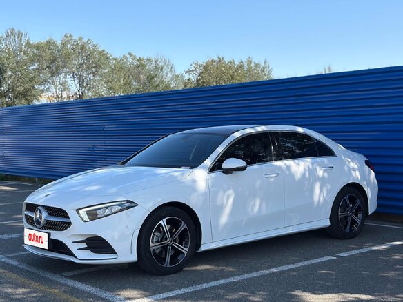 2023 Mercedes-Benz A-Класс 180 Long IV (W177) Рестайлинг, белый, 1760034 рублей - вид 3