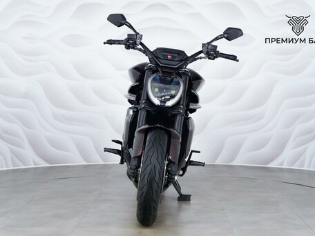 2025 Ducati XDiavel V4, фиолетовый, 3299000 рублей, вид 4