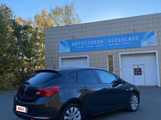 2013 Opel Astra J Рестайлинг, серый, 855000 рублей, вид 5