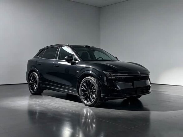 2025 Zeekr 7X 100 kWh I, чёрный, 5465000 рублей - вид 1