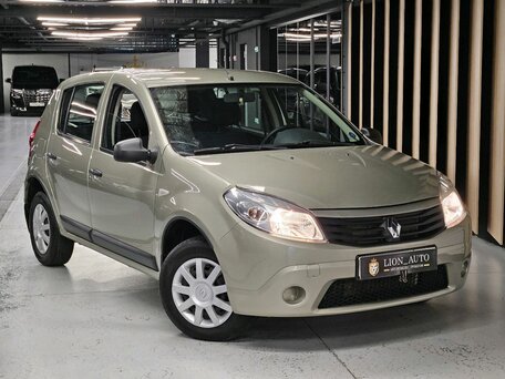 Renault Sandero I