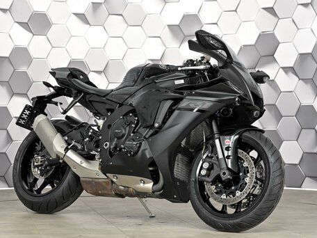 2021 Yamaha YZF-R1, чёрный, 1899000 рублей, вид 1