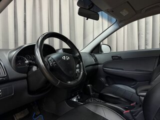2010 Hyundai i30 I Рестайлинг, коричневый, 589777 рублей, вид 5