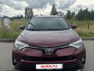 2017 Toyota RAV4 IV (XA40) Рестайлинг, красный, 2600000 рублей, вид 2